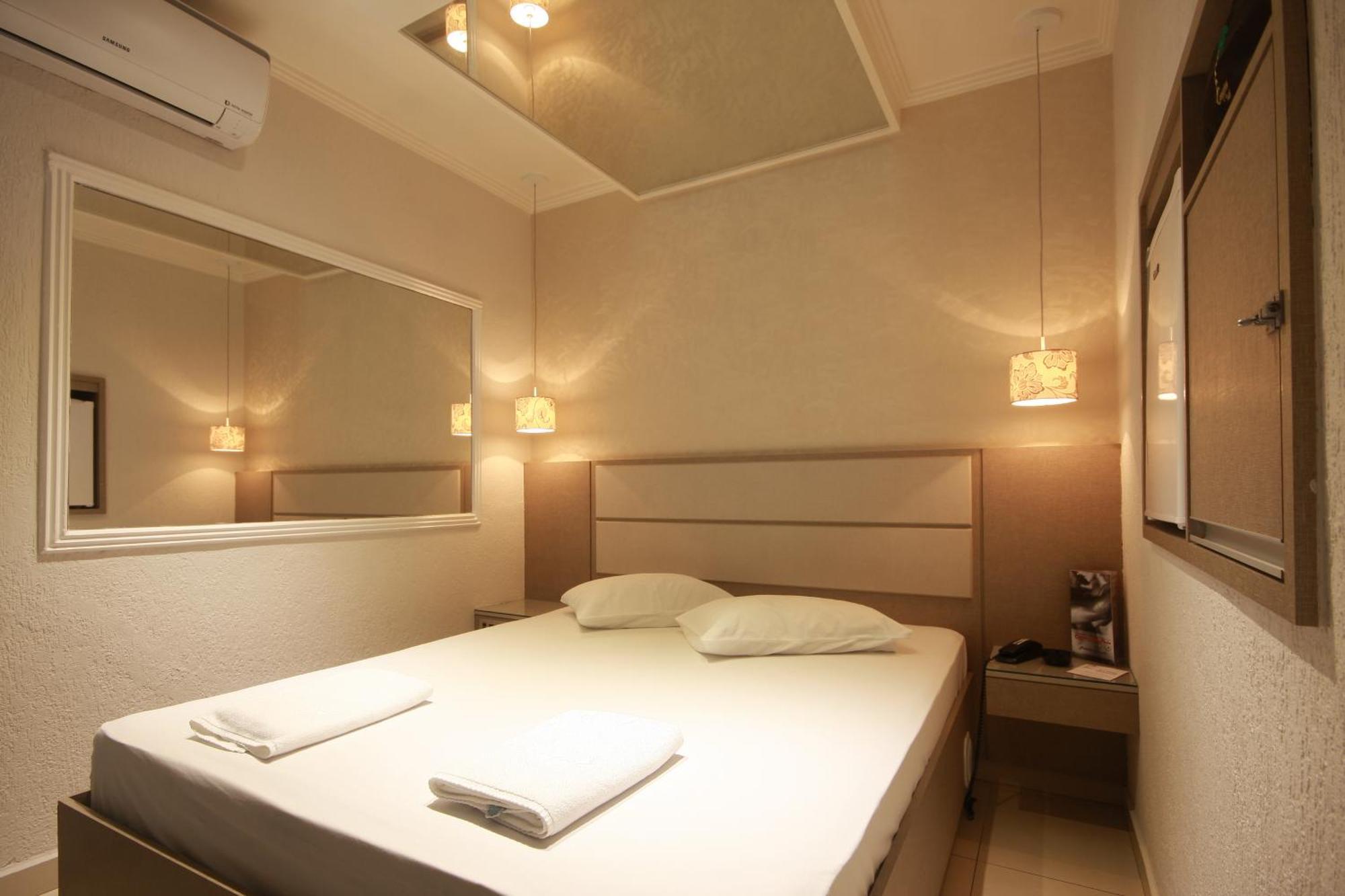 Hotel Coqueiros 6 Carapicuiba ภายนอก รูปภาพ