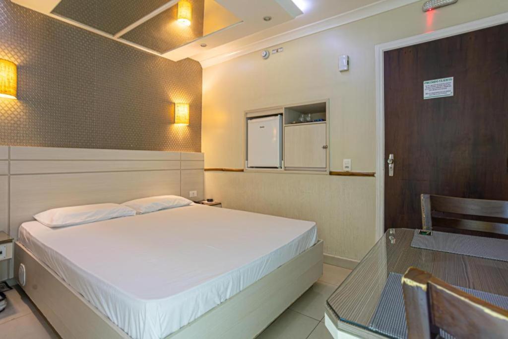 Hotel Coqueiros 6 Carapicuiba ภายนอก รูปภาพ